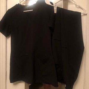 Black scrub set